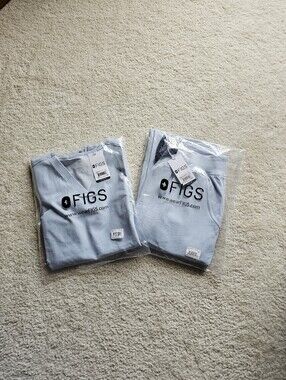 FIGS CHAMBRAY SCRUB SET.